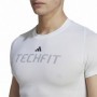 T-Shirt à manches courtes homme Adidas techfit Graphic Blanc