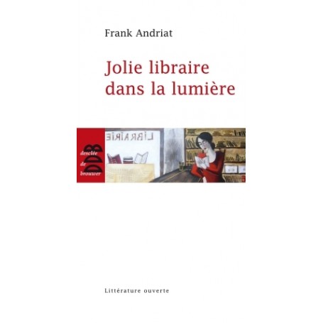 Jolie libraire dans la lumière