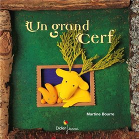 UN GRAND CERF - Géant