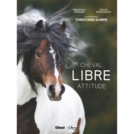 Cheval libre attitude