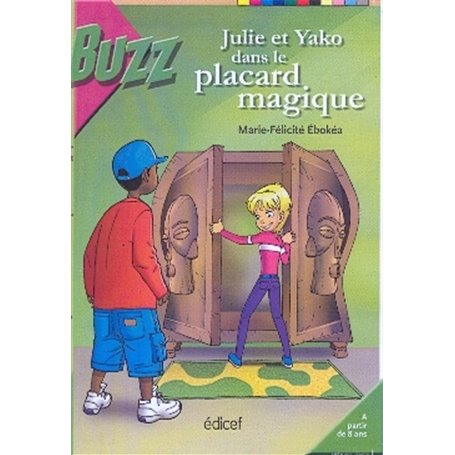 Julie et Yako dans le placard magique