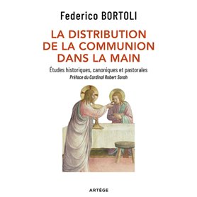 La distribution de la communion dans la main