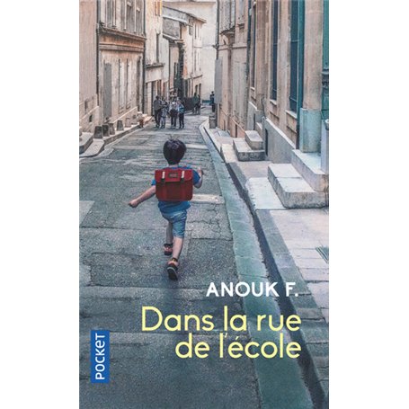 Dans la rue de l'école