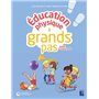 Education physique à grands pas - PS-GS + DVD