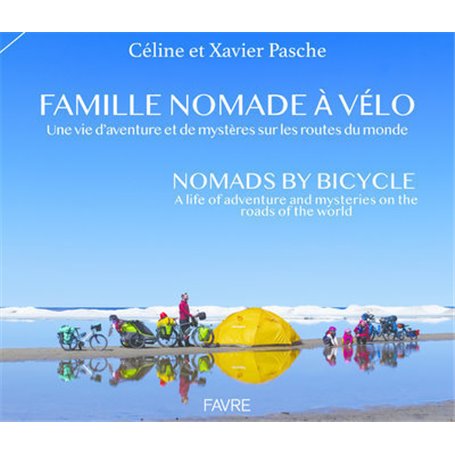 Famille nomade à vélo