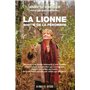 La lionne sortie de la pénombre