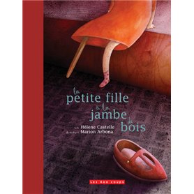 Petite fille à la jambe de bois