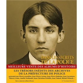 Dans les secrets de la police (édition brochée)