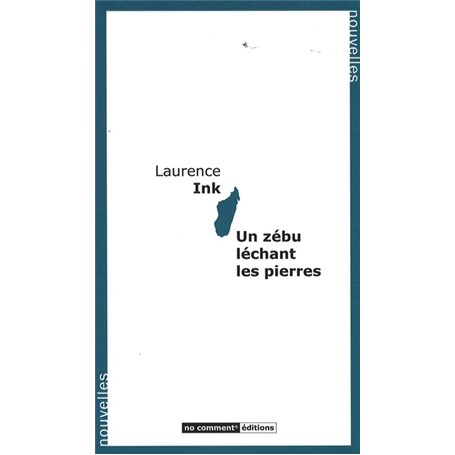 Un zébu léchant les pierres