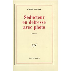 Séducteur en détresse avec photo