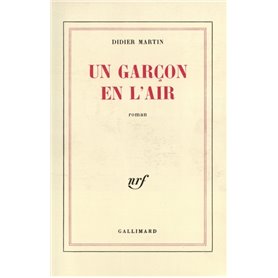 Un garçon en l'air
