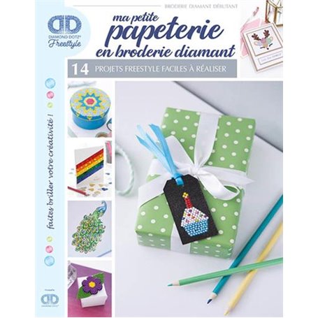 Ma petite papeterie en broderie diamant