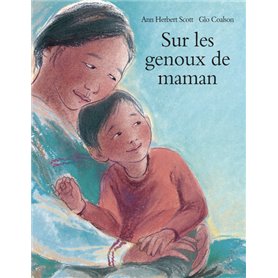 Sur les genoux de maman