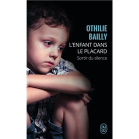 L'enfant dans le placard