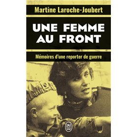 Une femme au front