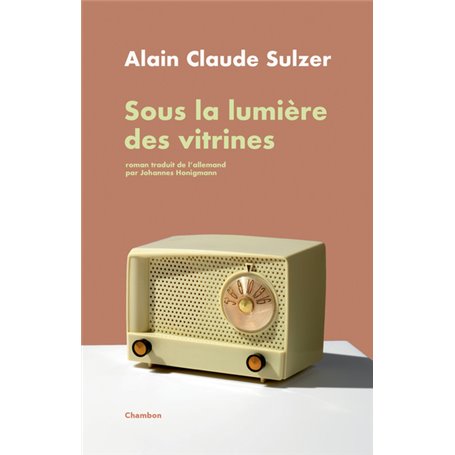 Sous la lumière des vitrines