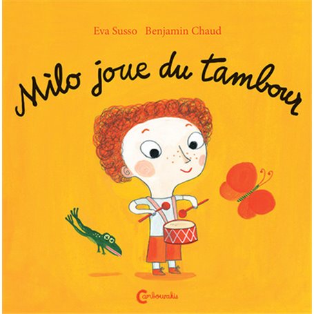 Milo joue du tambour