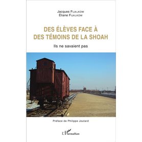 Des élèves face à des témoins de la Shoah