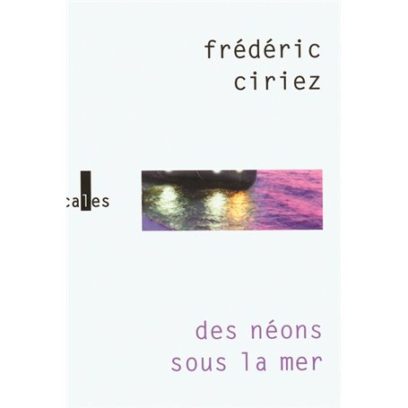 Des néons sous la mer