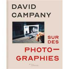 Sur des photographies