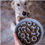 DISTRICT70 Mangeoire lente pour chiens Bambou 28 cm Bleu glace