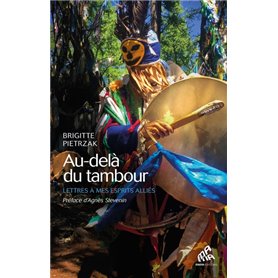 Au-delà du tambour