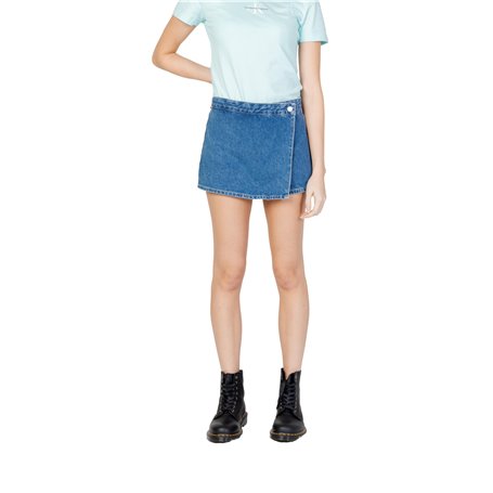Calvin Klein Jeans Short Femme 91426
