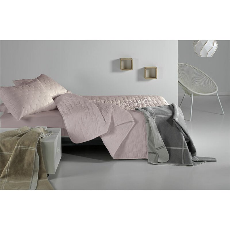 Image secondaire de Couvre-lit Pierre Cardin DOTS Rose Lit king size (3 Pièces)