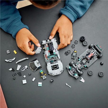 LEGO Speed Champions Mercedes-AMG F1 W12 E Performance et Mercedes AMG (76909)