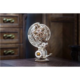 Maquette kinetic globe 3D en bois