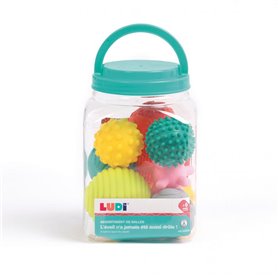 8 balles assorties pour les petits