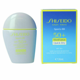 Crème Hydratante avec Couleur Sports BB Shiseido Sports BB SPF50+ SPf 50+ Very Dark Spf 50 30 L (30 ml)
