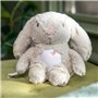 INGENUITY Veilleuse bébé, Doudou lapin, peluche Sylvie, réponds au pleurs de bébé, musicale, lumineuse, bruits blanc, et attache