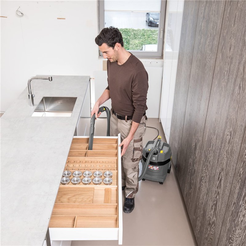 Image secondaire de Kärcher Aspirateur eau/poussière NT 22/1 Ap Te L, puissance : 1300 W, cuve en plastique : 22 l, flexible d'aspiration 1.9 m, fil