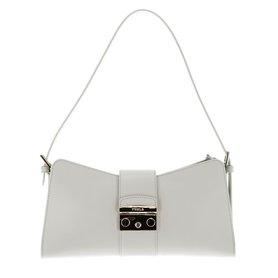 Furla Metropolis Shoulder Bag Remix M Marshmallow