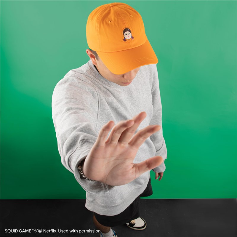 Image secondaire de Cinereplicas Squid Game - Casquette Young-HEE - Tour de tête 54-60 cm - Licence Officielle Orange, Orange, Taille unique