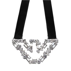 Emporio Armani Collier pour femme en métal argenté, EGS3049040