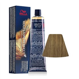 88/02 Wella Koleston Perfect Me+ Pure Naturals Blond clair intense 60 ml