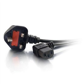 Cables To Go Câble d'alimentation universel 90° 5m