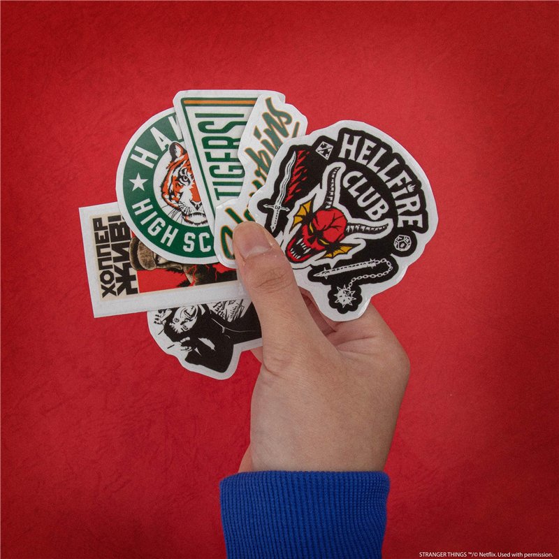 Image secondaire de Cinereplicas Stranger Things - Autocollants Saison 4 - Set de 25 autocollants - Licence Officielle