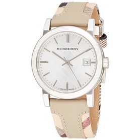 Burberry BU9132 The City Haymarket Véritable montre Burberry unisexe avec bracelet en cuir et patchwork de tissus/afficheur de d