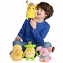 Bandai - Pokémon - Film Détective Pikachu - Peluche Détective Pikachu - Peluche 20 cm toute douce de Pikachu avec sa casquette -