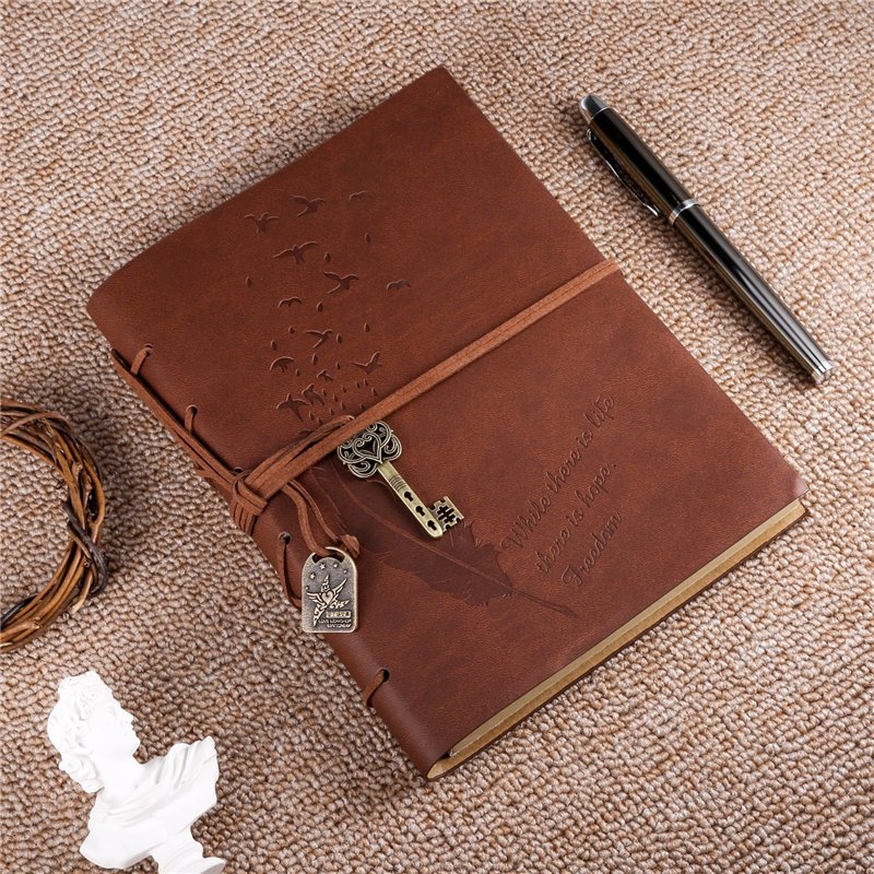 Image secondaire de RYMALL Carnet De Voyage A5, Journal Intime, New Cuir Vintage Magique Key String Notebook Journal Blank Agenda Jotter Cahier Cord