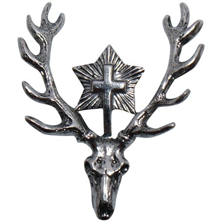 Pin's de chapeau avec cerf de hubertus