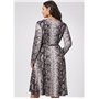 Vogue Patterns Patron de papier V2060Y5 Robe portefeuille pour femme Porté vers l'avant ou vers l'arrière par Diane Von Furstenb