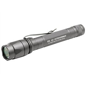 Surefire E2LAA-HA-WH Lampe de Poche Outdoorsman 16
