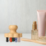 Sun&Sia - Brosse à Cuir Chevelu en Bois FSC Hêtre - 9 points de Massage en Pierre Naturelle - Stimule Circulation Sanguine - Rev