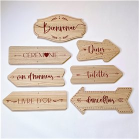 Lot 7 flèches directionnelles en bois | 45 x 13 cm | Décoration mariage - Panneaux de signalisation - Signalétique mariage à acc
