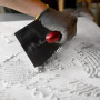HELPMATE - Truelle dentée 10 x 10 mm - Spatule crantée professionnelle fabriquée en Allemagne en acier inoxydable - Truelle dent