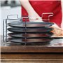 Relaxdays 10020495 Plaques de cuisson pizza lot de 4 avec support HxlxP : 20 x 32 x 32 cm avec perforation revêtement antiadhési